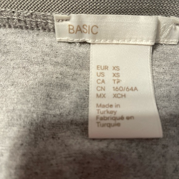 H & M Basic gray maxi skirt, size XS - Picture 2 of 5